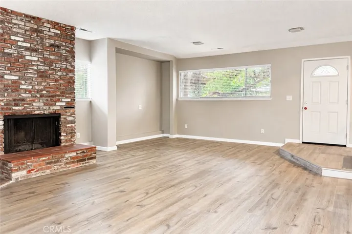3490 Dakota, Santa Maria, California 93455