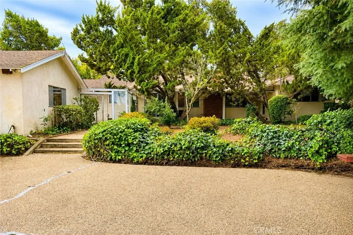 3490 Dakota, Santa Maria, California 93455