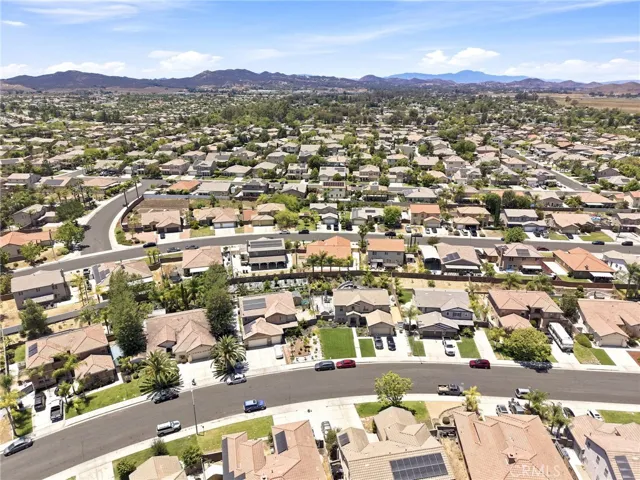 33380 Dolomite St., Menifee, California 92584