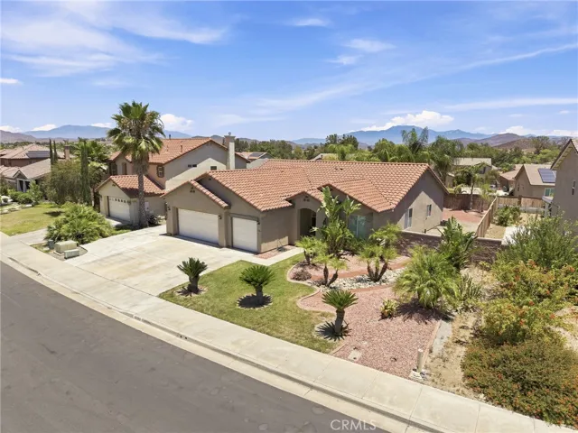 33380 Dolomite St., Menifee, California 92584