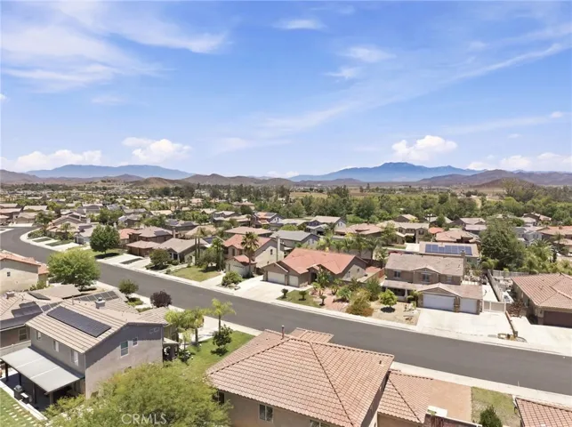 33380 Dolomite St., Menifee, California 92584