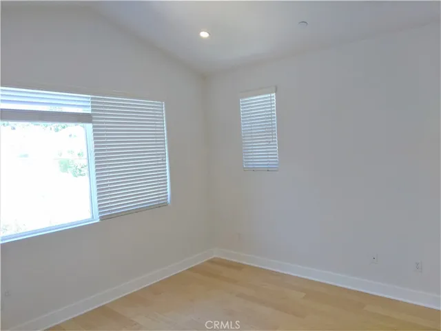 Primary Bedroom w/vaulted ceilings