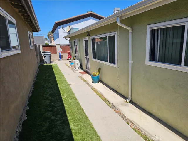 18527 Grevillea 2, Redondo Beach, California 90278