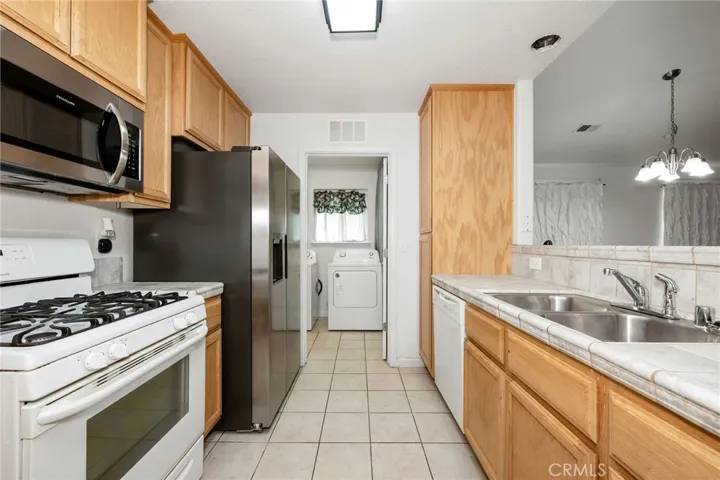 1641 Almondwood Dr, Orland, California 95963