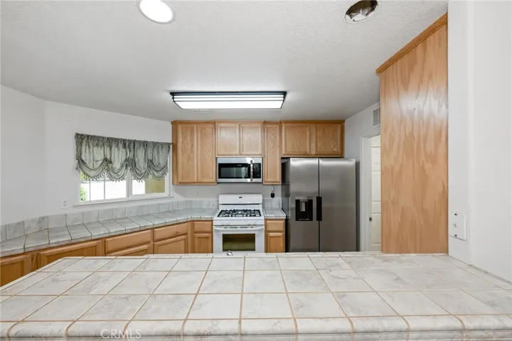 1641 Almondwood Dr, Orland, California 95963