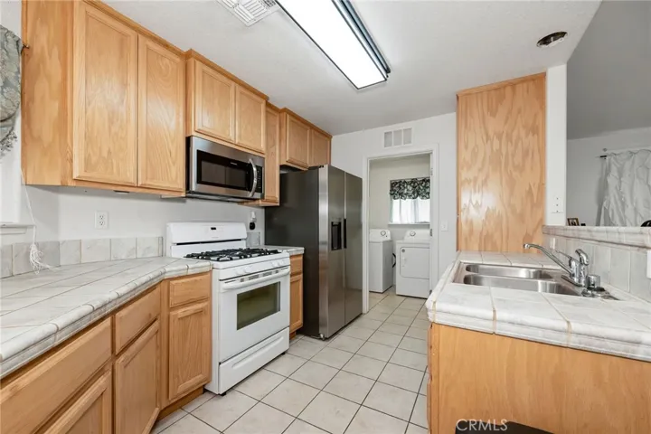 1641 Almondwood Dr, Orland, California 95963