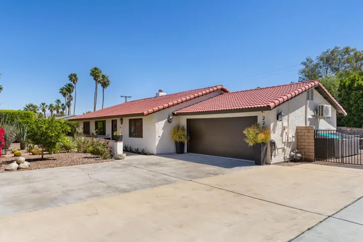2200 Acacia Rd E-5