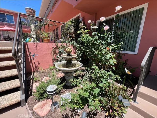 1023 E 1st 17, Long Beach, California 90802