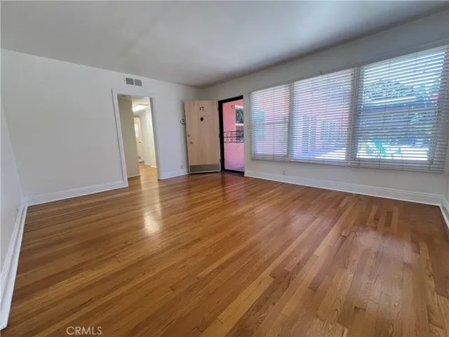 1023 E 1st 17, Long Beach, California 90802