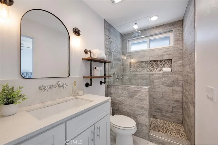 6831 Foxborough Court, Yorba Linda, California 92886