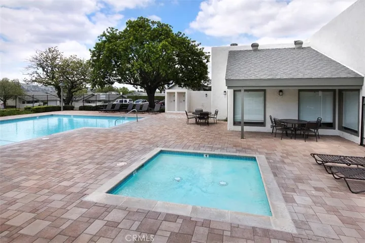 6831 Foxborough Court, Yorba Linda, California 92886