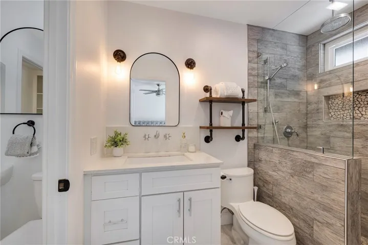 6831 Foxborough Court, Yorba Linda, California 92886