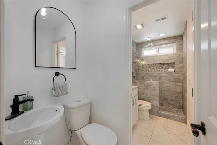 6831 Foxborough Court, Yorba Linda, California 92886