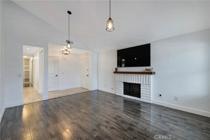 6831 Foxborough Court, Yorba Linda, California 92886