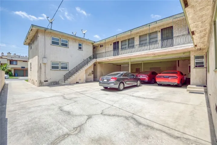 11426 Gale, Hawthorne, California 90250
