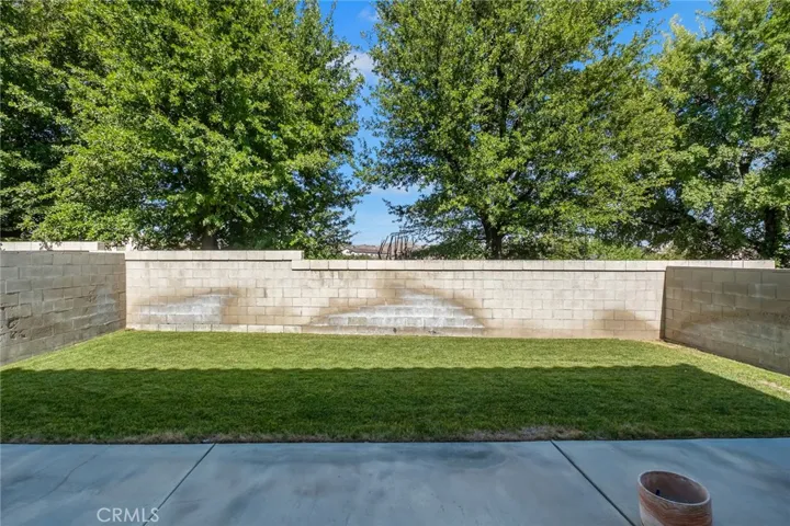 16135 Maricopa, Apple Valley, California 92307