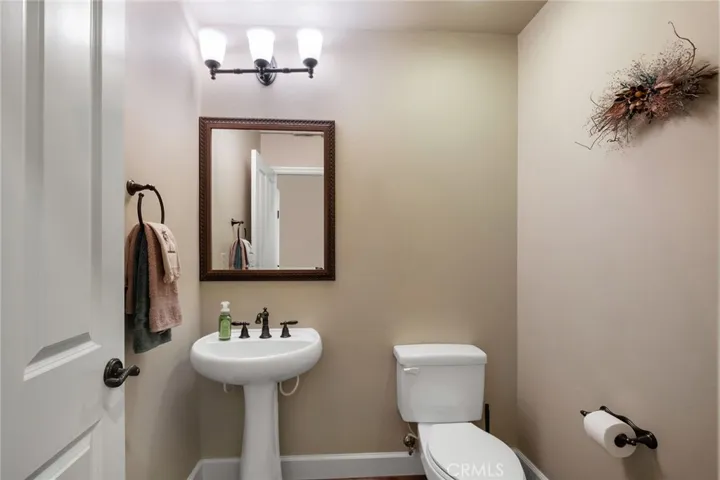 16135 Maricopa, Apple Valley, California 92307