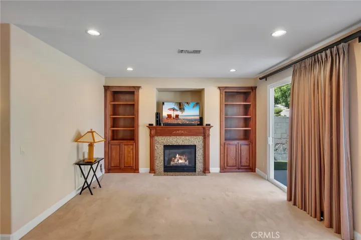 16135 Maricopa, Apple Valley, California 92307