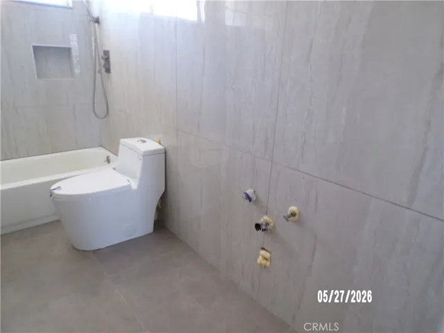 16420 Malahat, Apple Valley, California 92307