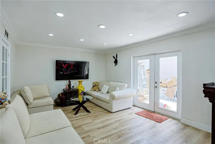 8552 Bermuda, Westminster, California 92683