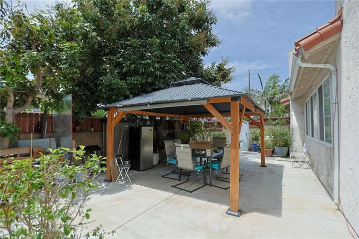 8552 Bermuda, Westminster, California 92683