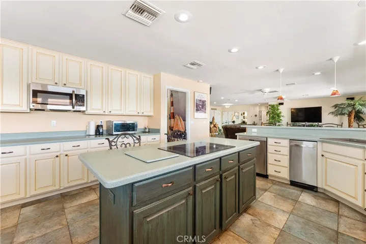 7575 Rio Vista, Big River, California 92242