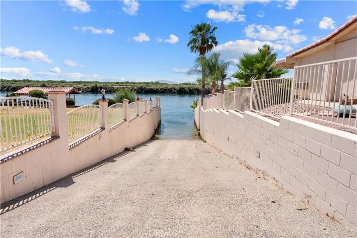 7575 Rio Vista, Big River, California 92242