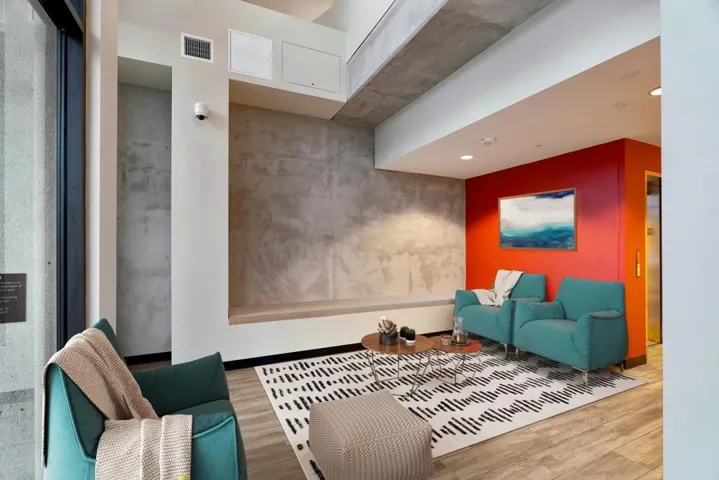1853 Almaden Road 202, San Jose, California 95125