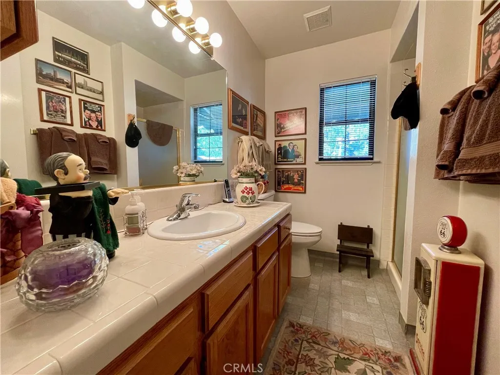 Guest  Bath Up