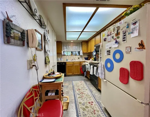 Kitchen Main Level