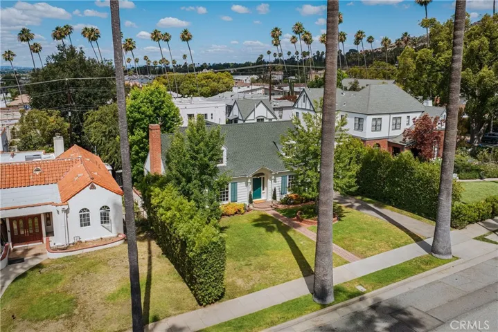 1231 N Maryland Avenue, Glendale, California 91207