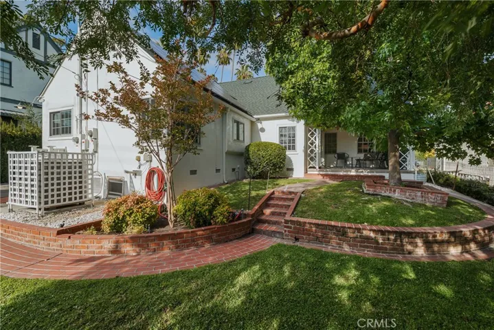 1231 N Maryland Avenue, Glendale, California 91207