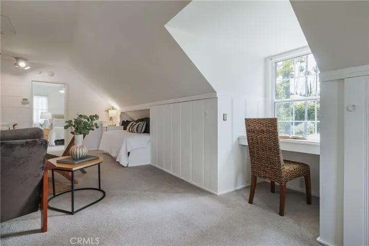 1231 N Maryland Avenue, Glendale, California 91207