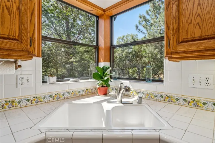 1681 Culbertson Lane, Lake Arrowhead, California 92352