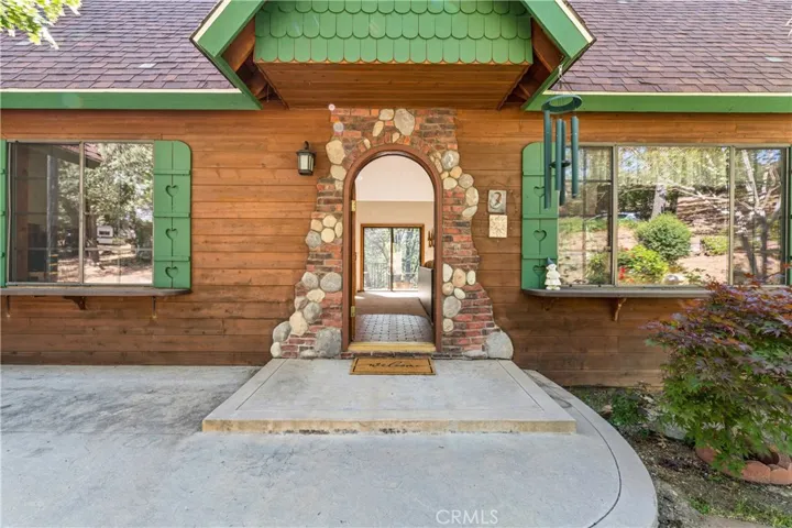 1681 Culbertson Lane, Lake Arrowhead, California 92352
