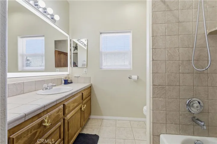 8224 W Avenue D4, Lancaster, California 93536