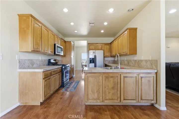 8224 W Avenue D4, Lancaster, California 93536