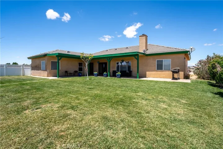 8224 W Avenue D4, Lancaster, California 93536