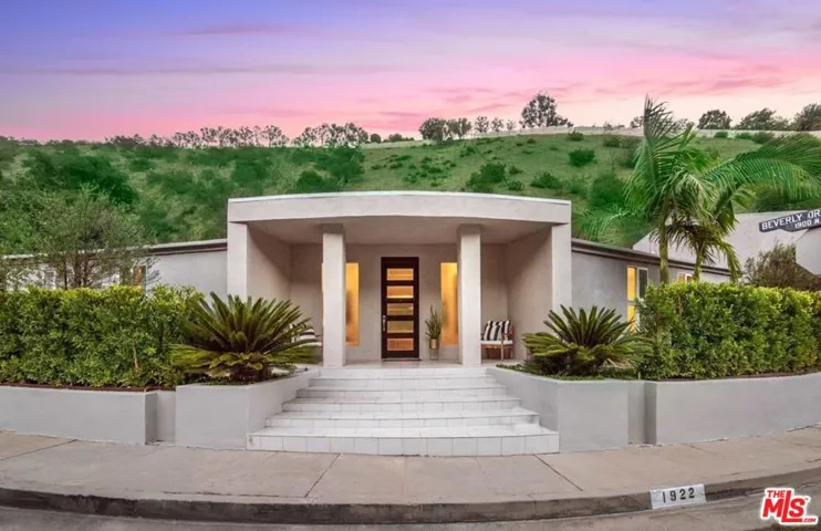 1922 N Beverly Drive, Beverly Hills, California 90210