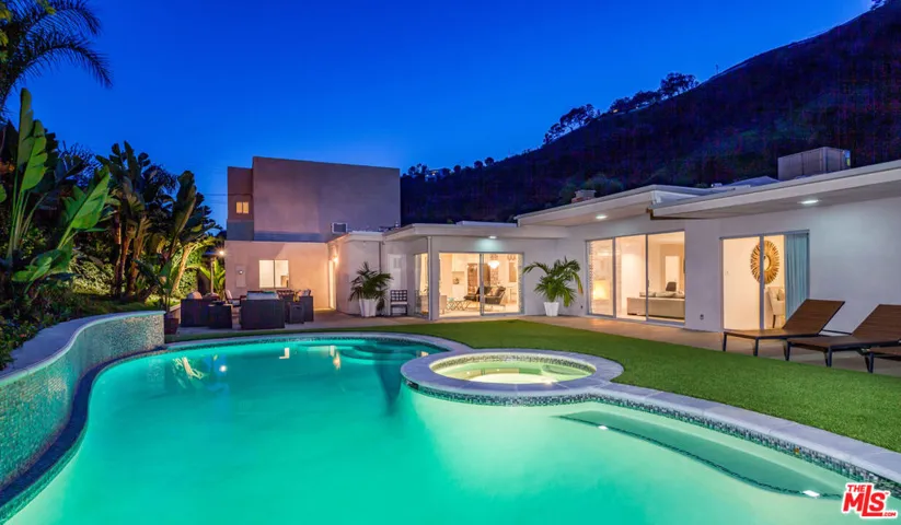 1922 N Beverly Drive, Beverly Hills, California 90210