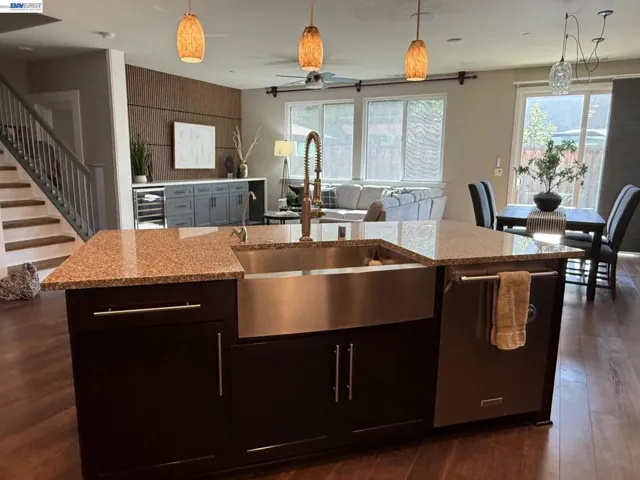 Kitchen Island with SS Farm sink