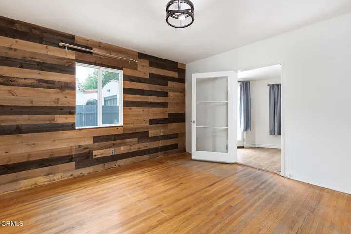 617 Grand View Ave 015-mls