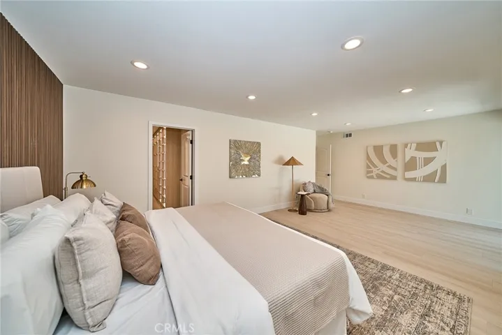 LUXURIOUS PRIMARY SUITE WITH SITTING AREA