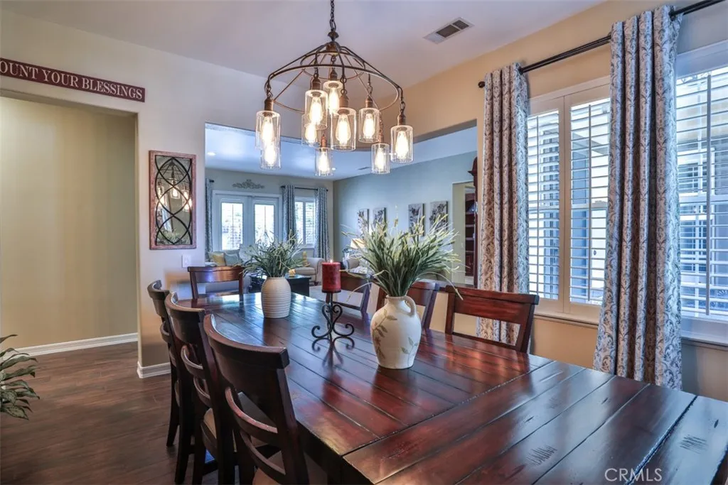 Formal dining room