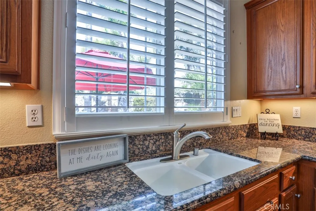 Kitchen window