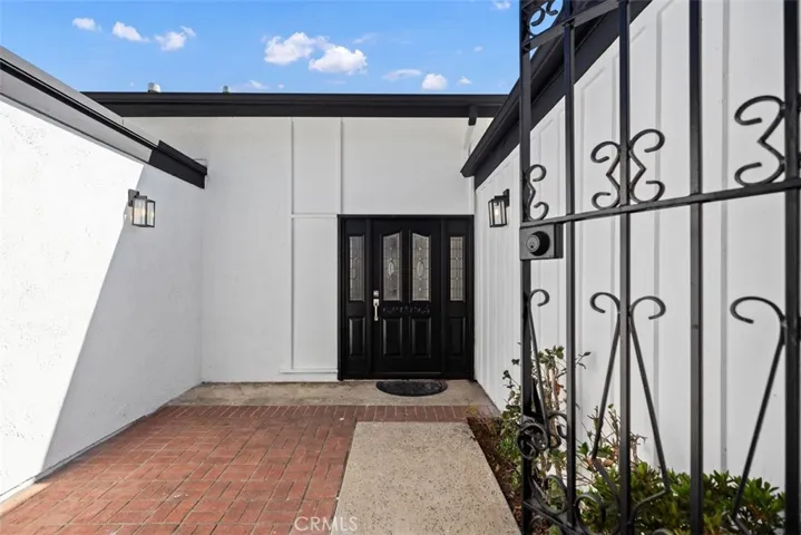36 Mountain View, Irvine, California 92603
