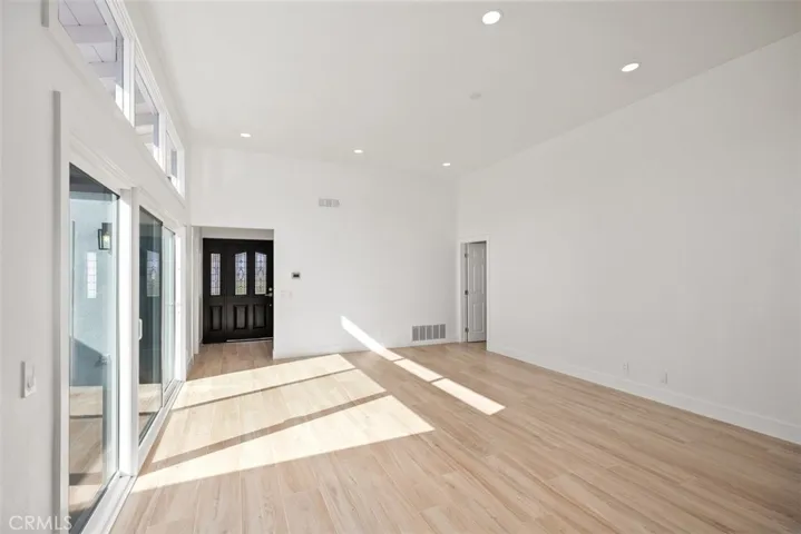 36 Mountain View, Irvine, California 92603