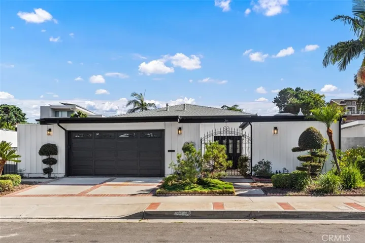 36 Mountain View, Irvine, California 92603
