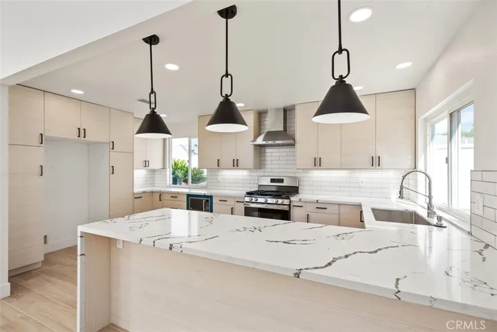 36 Mountain View, Irvine, California 92603