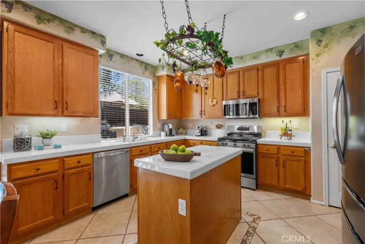 Plentiful kitchen storage